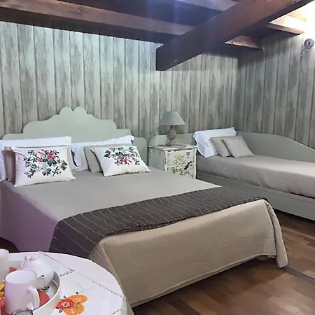Bed and breakfast Del Sole Relais 3*